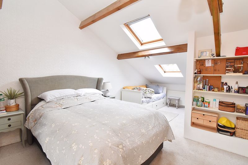 Bedroom- click for photo gallery